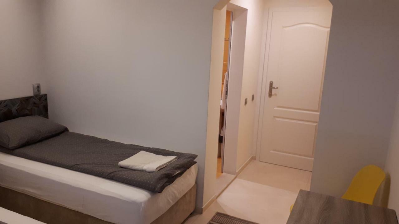 Guest House Harmony ヴェリコ・タルノヴォ エクステリア 写真